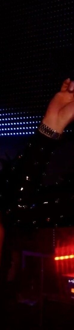 Hier ist DJane MEELA auf jeder Party als fester Bestandteil des Teams und als DJ immer dabei.