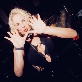 EINMALIG Events im Club 102 in Neuss