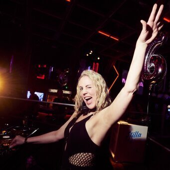 EINMALIG Events im Club 102 in Neuss